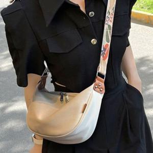 직장인 백 토트 패션잡화 힙색 호보백 여성 손 보조