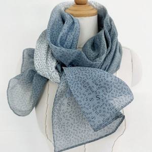 [애슬릿][애슬릿]여성 영문 패턴 인견 50대 60대 롱 스카프