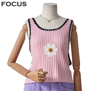 [포커스]니트 플라워 뷔스티에_FM3F7VT0564