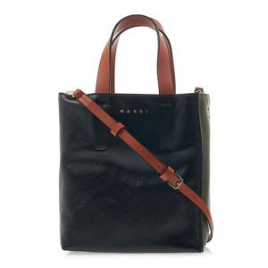 [마르니] 여성 뮤제오 토트 숄더백 SHMP0040Q0 P2644 Z2P16