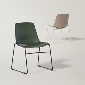 리바트하움 모브 회의실 의자(패딩 좌판_와이어 타입)