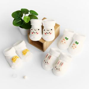 [맘스네이처] 신생아 아기 양말 세트 토끼인형 출산선물