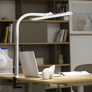 프리즘 브로드윙L 화이트 멜라토닌 LED 와이드 스탠드 LSP-9300WH 책상 조명