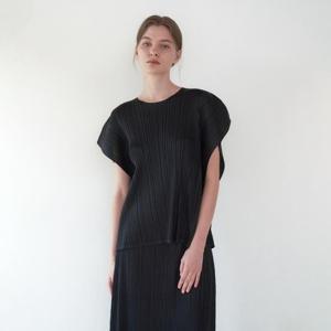 [앤클라인(여성의류)]그라데이션 플리츠 블라우스 8G2BL3960