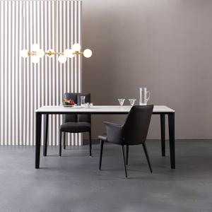 리바트 아르떼 딜리스 4인 와이드 사각 세라믹 식탁