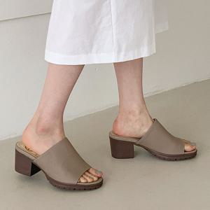 [지쎄공식몰] 천연가죽 여성수제화 리아 통굽 슬리퍼 GIS-42290