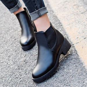 삭스부츠 여성통굽 앵글부츠 워커신발 검정구두 가을패션