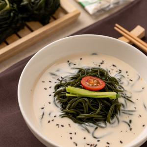삶지 않고 바로 먹는 간편한 웰빙 해조미미역국수180gx15팩