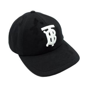 버버리 TB 자수 모노그램 베이스볼 캡 8038141