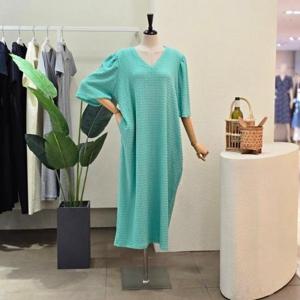 [포커스]FM4G9OP5907_퍼프 브이넥 루즈핏 롱원피스