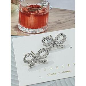 [이쁜] 리본 큐빅 은침 귀걸이