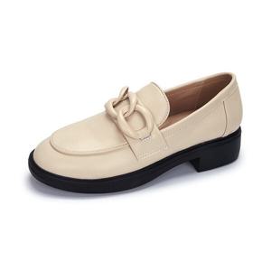 [무크]엠.무크 로스코 소가죽 체인로퍼 라이트베이지  516423207