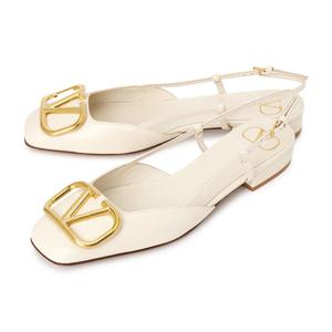 발렌티노 V 로고 시그니처 여성 슬링백 S0HG0DSH I16