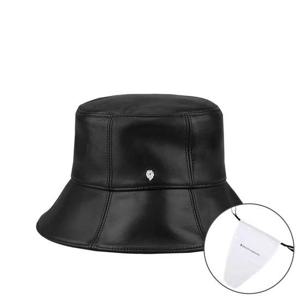 24FW 헬렌카민스키 HAT51433 BLACK 나파 가죽 휘트니버킷햇 블랙 더스트백포함