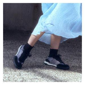 [포멜카멜레]클라라 셔링 스니커즈 Black 2cm (FKF1F1SW203Z1)