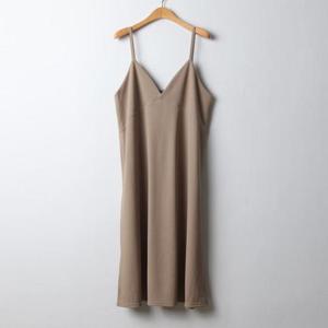 아이우먼 제시골지나시롱원피스 HGJ297M409 빅사이즈