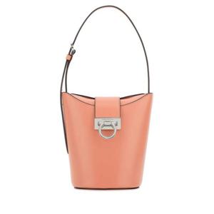 살바토레 페라가모 여성 피치 Light 스몰 레더 버킷백 211194758124 CORALLO