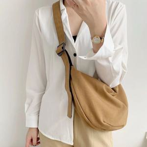 크로스백 반달 슬링백 크로스 메신저백 여성가방 FA701