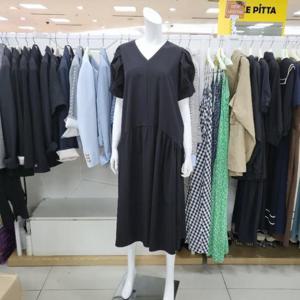 오버톤 DP01 브이넥 핀턱 퍼프 셔링 원피스 OBOG510