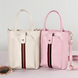 [라일리] Rly 와이비 AV7211 여성 크로스백