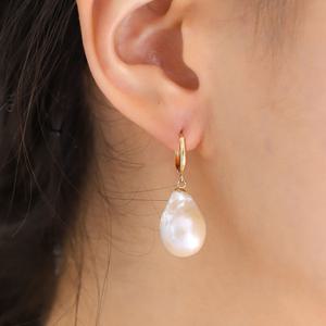 쥬릭스 14K 원터치 링 바로크 담수진주 귀걸이 JGE0021