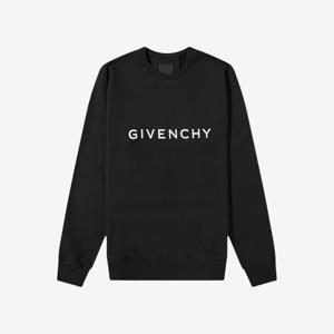 지방시 로고 프린트 맨투맨 블랙 남성 BMJ0HA3YAC 001