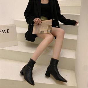 [101랩스] 스퀘어토 앵클 부츠 가죽 키높이 검정 가을 통굽 여름