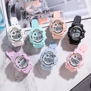 [아띠랑스] 스포츠 멀티기능 손목시계[선물박스포함]