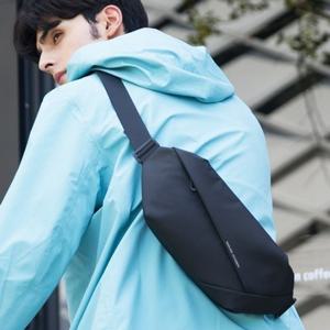 마크라이든 캐주얼 심플 남자 슬링백 힙색 데일리백 BP90128S