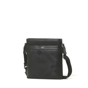 [헤지스ACC] [데일리] 블랙 가죽 체크 실버로고 크로스백 HJBA5E172BK