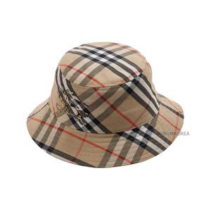 [버버리] 공용 체크 EKD 코튼 버킷햇 8085726 MH BIAS CHECK BICKET A2021
