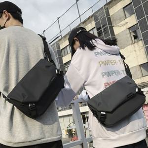 남여공용 심플 크로스백 무지 블랙 데일리 메신저백