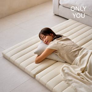 온리유 쿨슬립 에어코일 탄탄한 3단 접이식 토퍼 매트리스 S