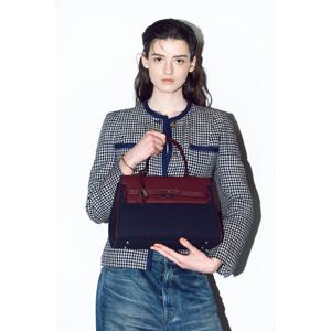 [쿠론] [론칭가 398,000원] 스테파니클래식(Stephanie classic) 토트 31 캔버스_RCBTX24156WIX