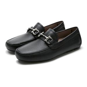 페라가모 남성 간치니 블랙 구두 02C398 755610 (3E)