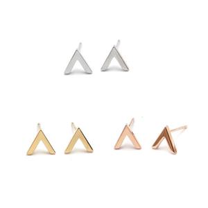 써지컬스틸 V 눈웃음 귀걸이 eps6605