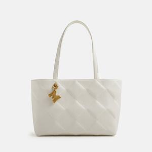 [메트로시티] NEW 25SS 그리드 스파 토트백 미듐 M251MQ6701I