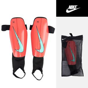 나이키 차지 신가드(4608-850) 축구 정강이보호대