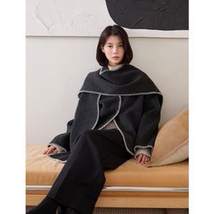 올리브데올리브 (OW4WLA73) 핀턱포인트 와이드핏팬츠 OLIVE  DES  OLIVE