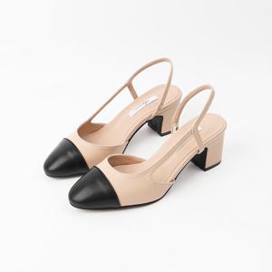 [신난다슈] 여성 구두 슬링백 힐 6cm 펌프스 투톤 배색 발편한 통굽 미들힐 AG259004 베이지