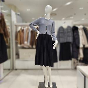 [밸리걸] 컬러 버튼 포인트 플리츠 원피스 240400