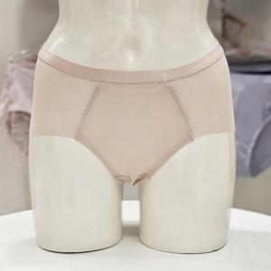 [트라이엄프] 기능성 스무스 맥시타입 보정 거들형 편티  TBCF87R2404