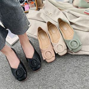 플랫슈즈 합성가죽 리본장식 사각코 단화 발편한 신발