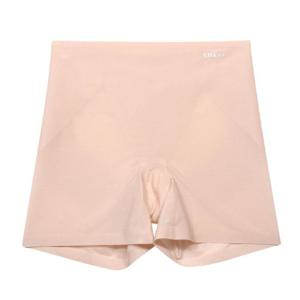 원피스나 타이트한 팬츠안에 착용하기 좋은 사각 거들