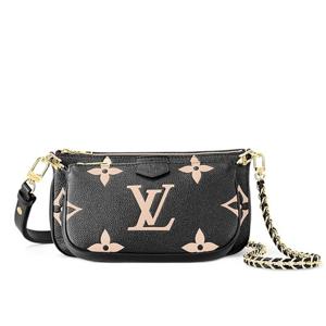 루이비통 멀티 포쉐트 악세수아 모노그램 M45777