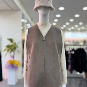 [조이너스]V넥 디테일 캐시미어 혼방 조끼 베스트 JAEW0WVT400_D