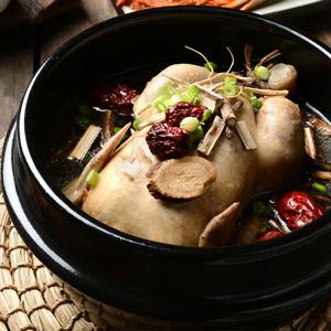 한춘섭명장 국내산닭고기로 만든 든든한끼 삼계탕 1kgX4팩