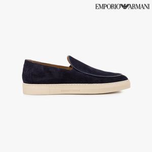 [엠포리오 아르마니]남성 올오버 스트라이프 스웨이드 슬립온(A515131028)