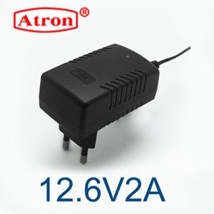 12.6V2A어댑터 배터리 충전기 리튬이온 12.6V2A 충전기