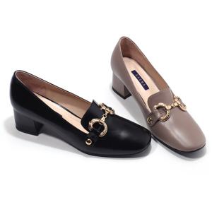 [세라] 구두 여성화 스퀘어토 골드 체인 로퍼 S23P510 베이지 블랙 5CM